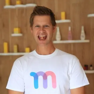 Home 39 Miha Kosenina